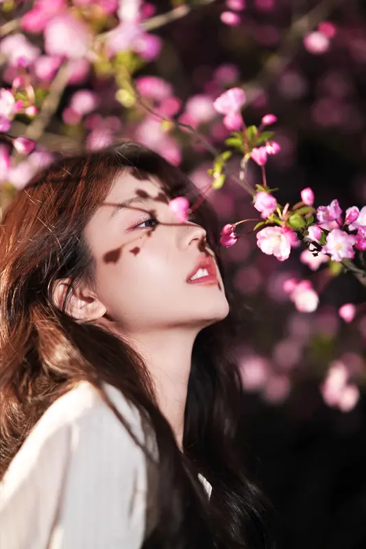 [YITUYU艺图语]2025.02.11 海棠花开 Enndme - 艺图语